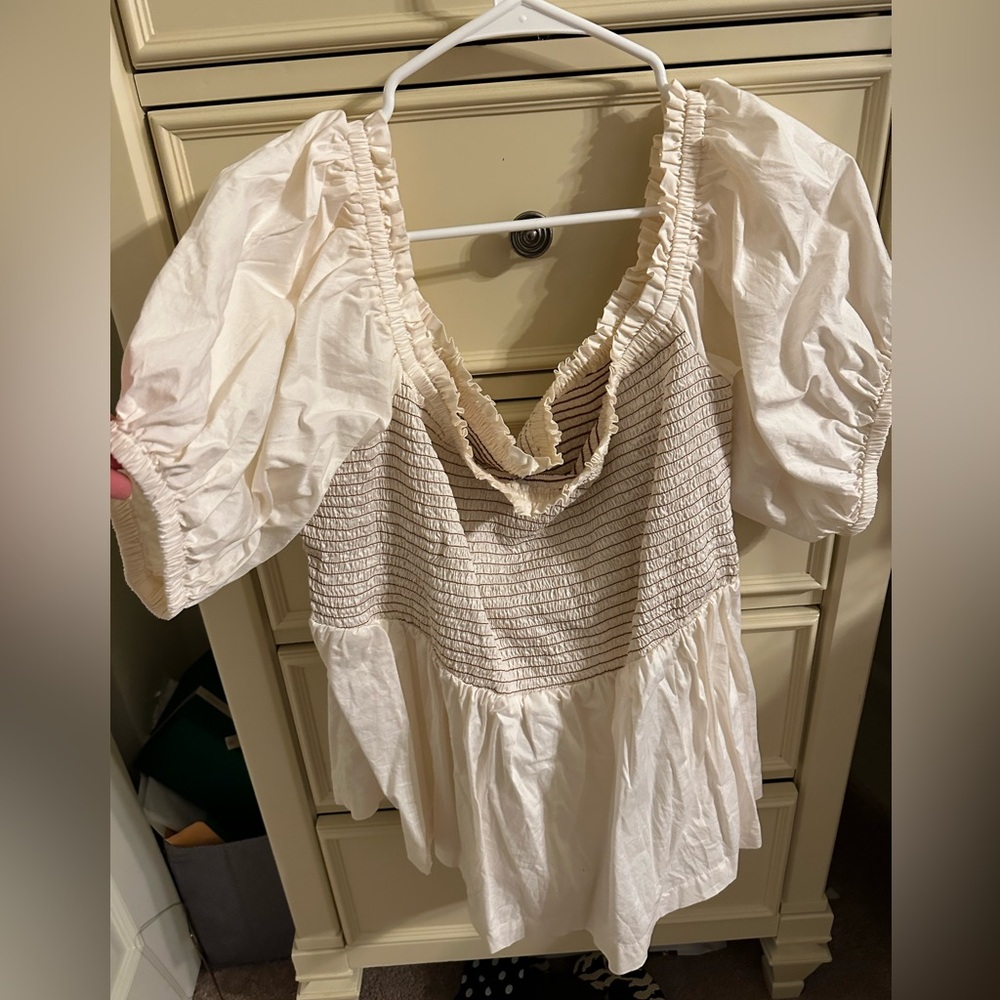 Old Navy crop top
